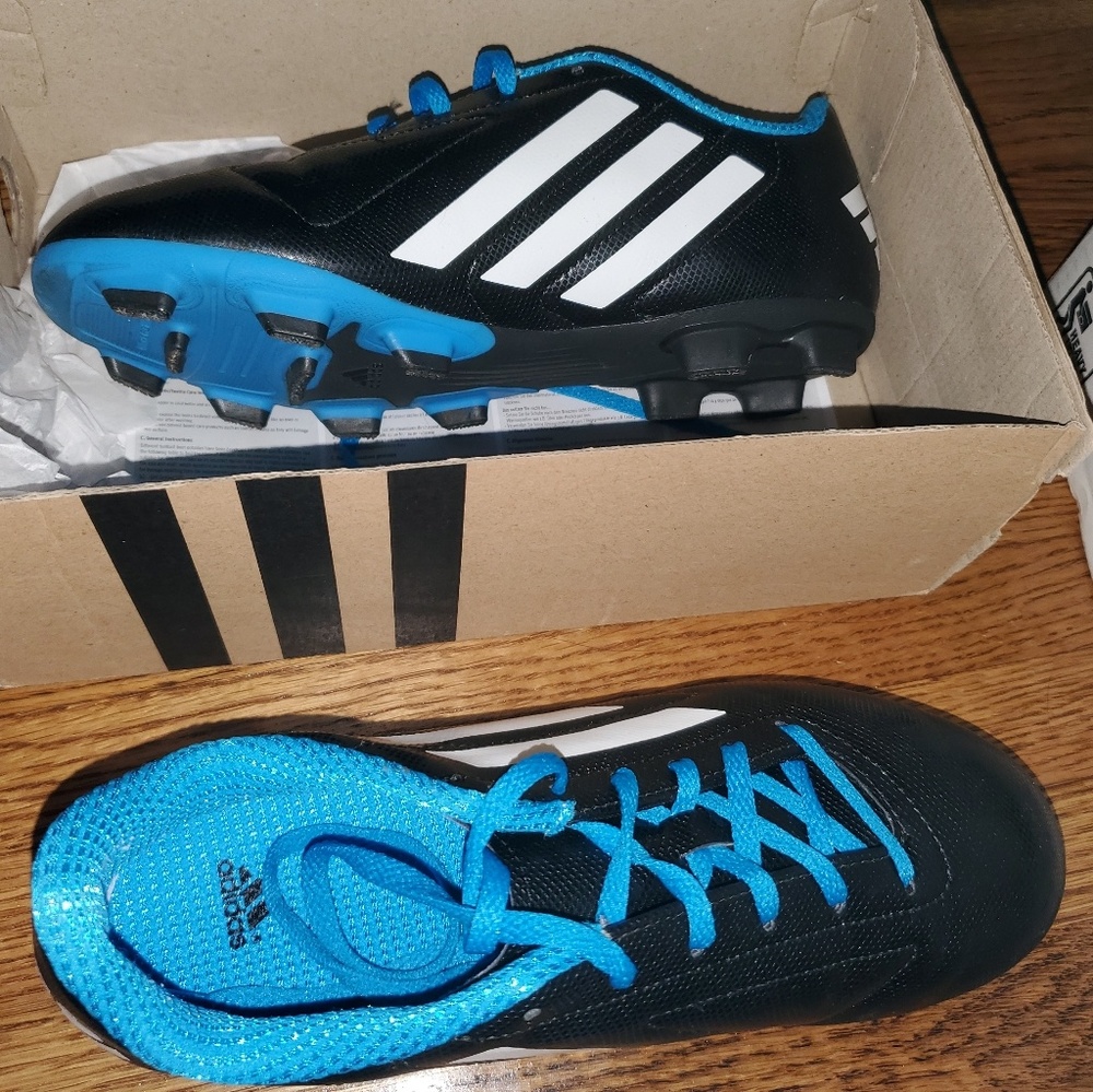 Adidas boys soccer cleats